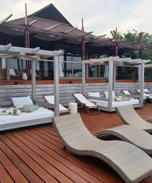 White Pearl Resorts