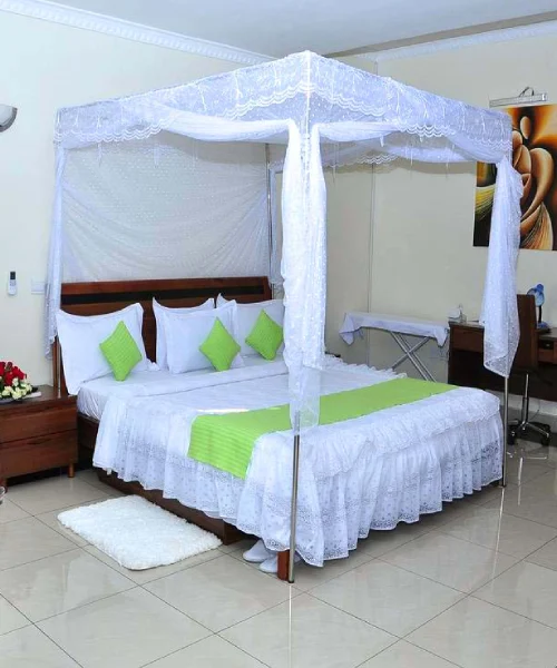 Five to Five Hotel